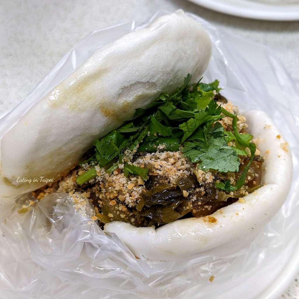 Lan Familys GuaBao 1